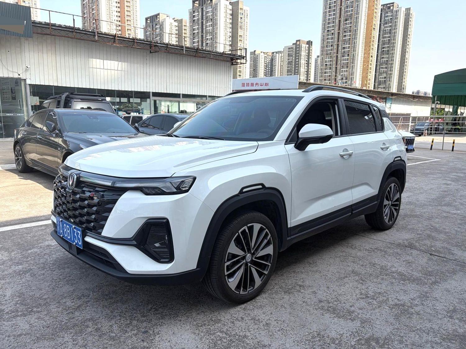 2023 Changan CS35 PLUS 1.4T Enjoy Edition Deluxe С пробегом Внедорожник — image 1