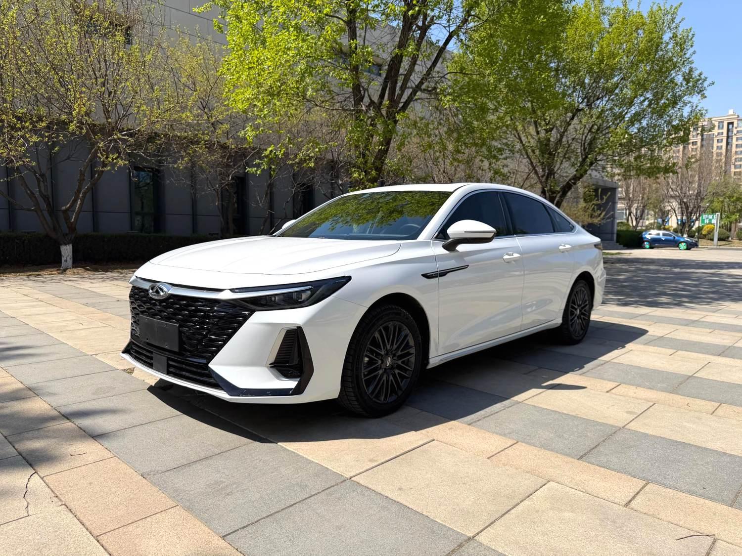2024 Chery Arrizo 8 — 中古 SUV