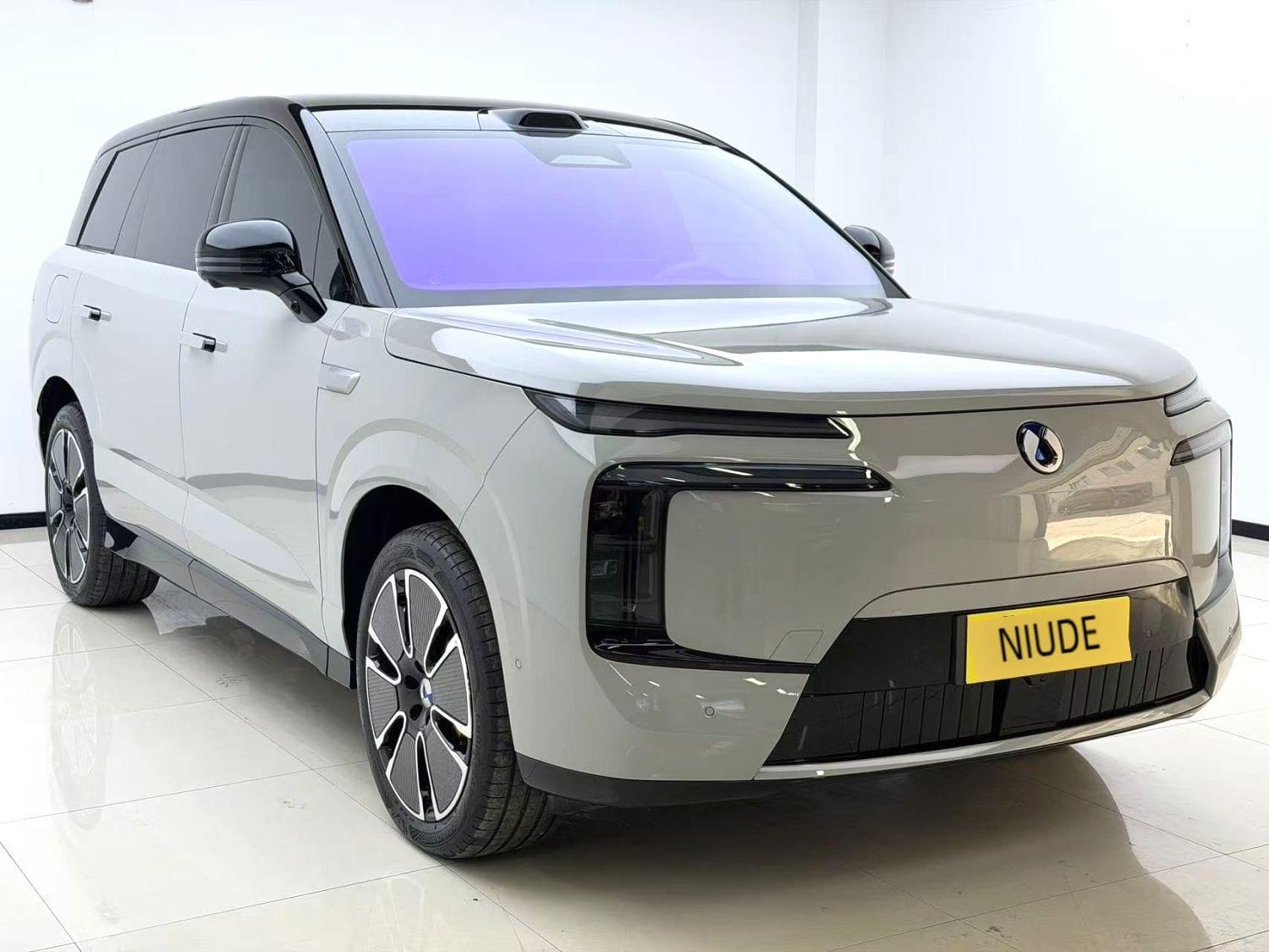 2024 Denza N8L — 中古 SUV