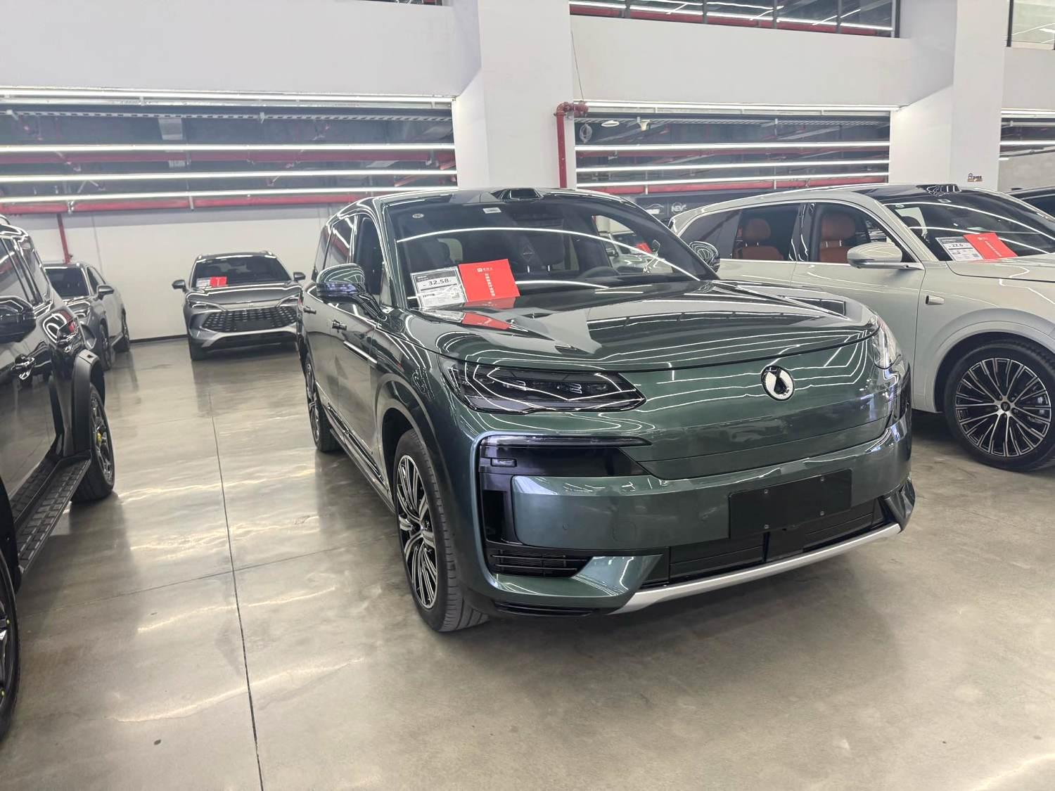 2024 Denza N9 中古 SUV — image 1