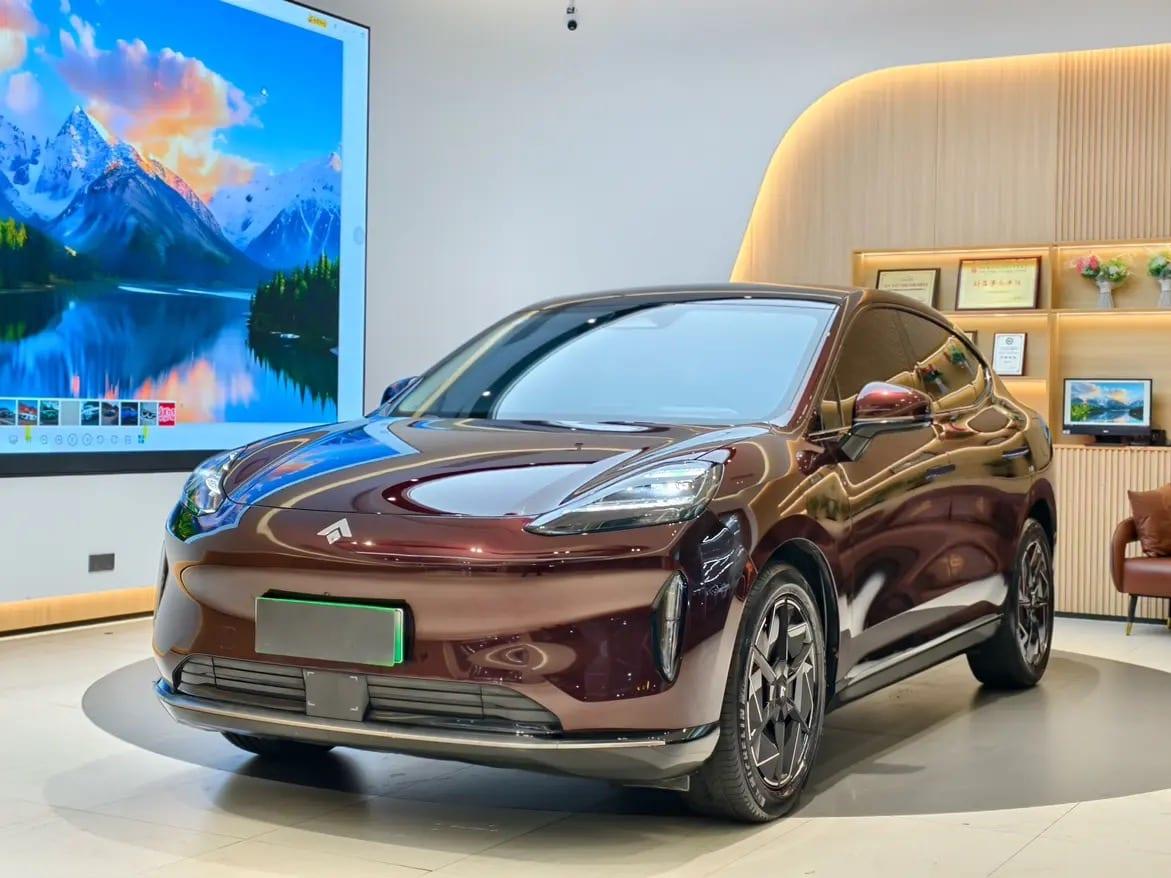 2024 GAC Hyper Hyper HT(Hyper) 670RWD High-Voltage Edition — С пробегом Седан