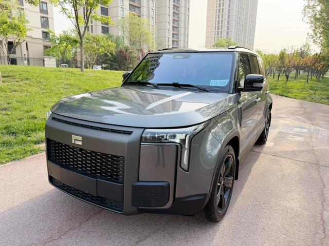 2024 Polestone 01 All-in-One7-Seater Long Range Edition — С пробегом Седан