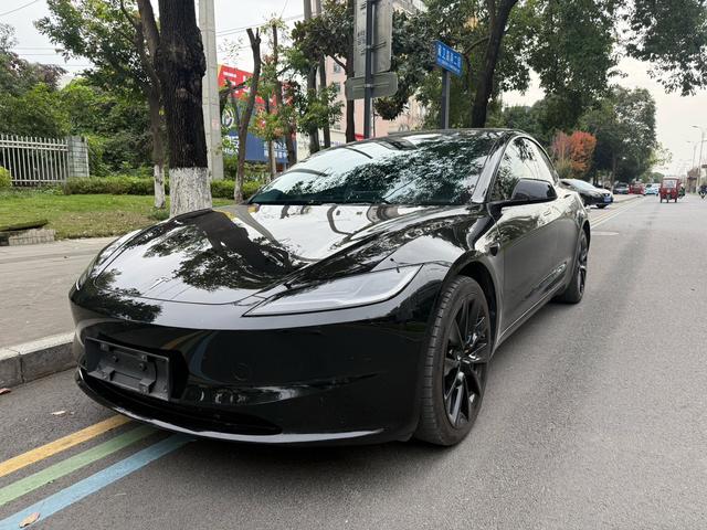 2023 Tesla Model 3 Long Range AWD — С пробегом Седан