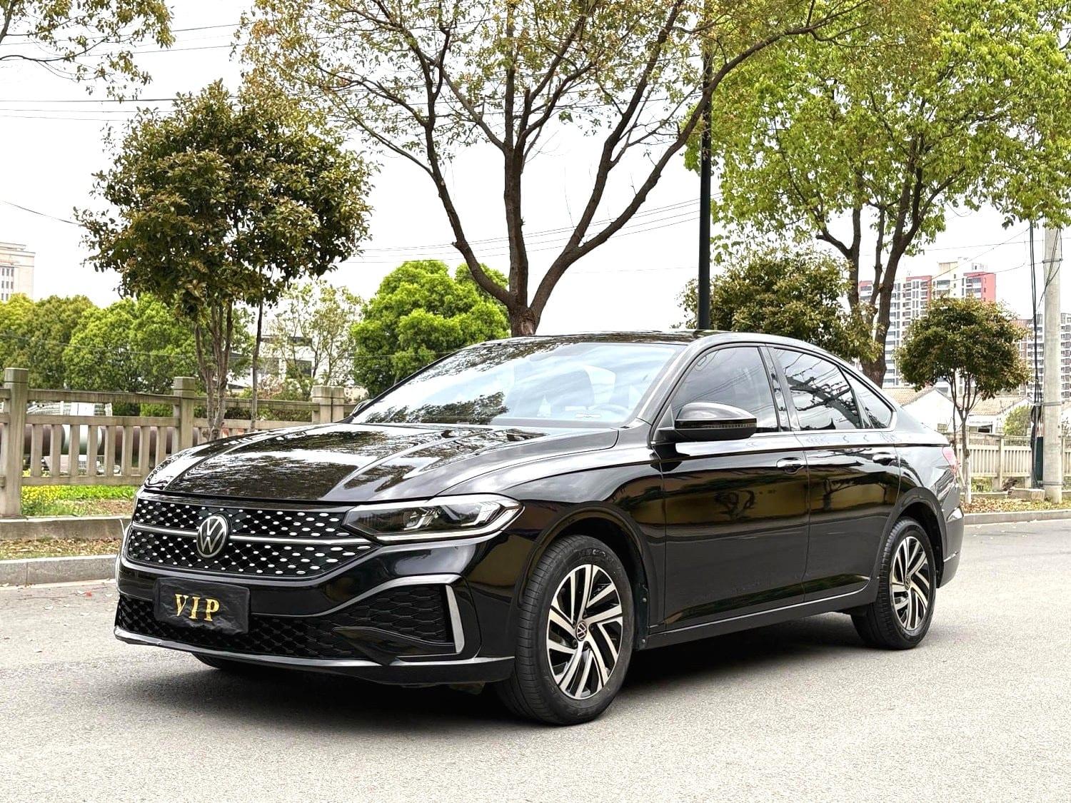 2023 Volkswagen Lavida 1.5TSI 300TSI Starry Edition — С пробегом Седан