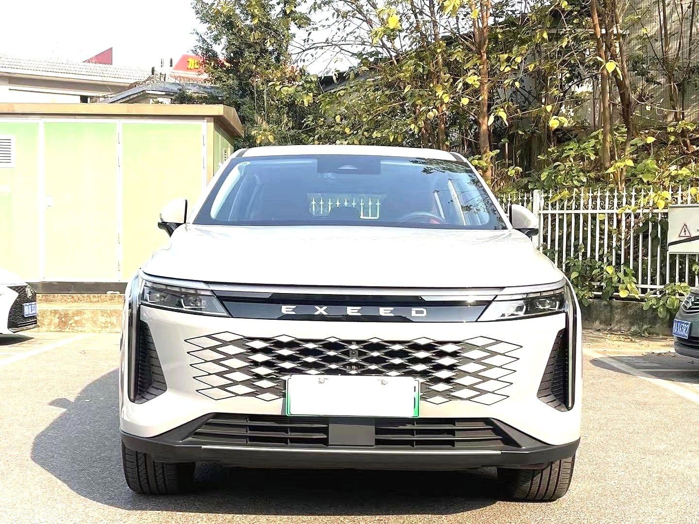 2024 EXEED Yaoguang C-DM 1.5T مستعمل SUV — image 1