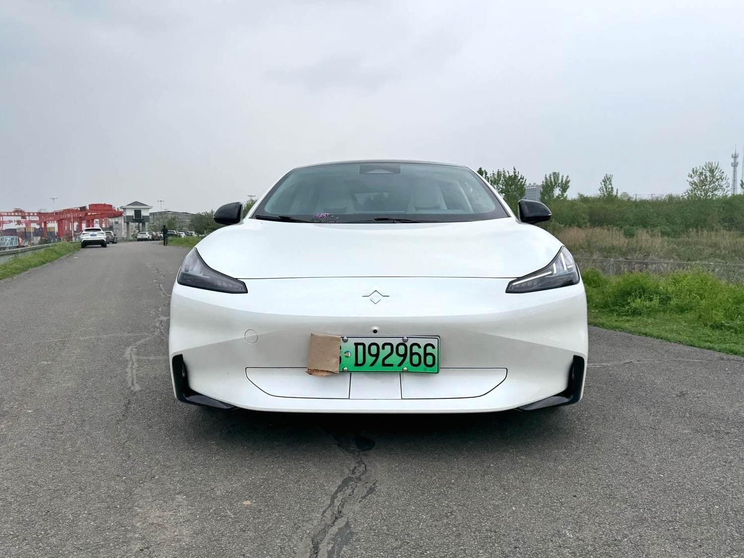 2023 GAC Hyper Hyper GT(Hyper) 560 Tech Edition مستعمل سيدان — image 1