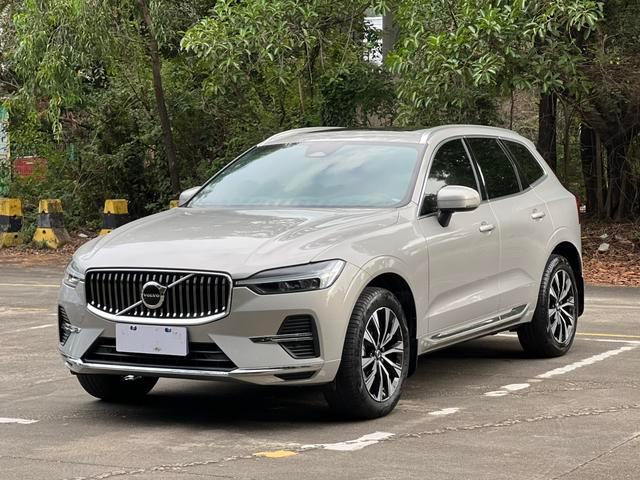 2024 Volvo XC60 B5 4WD Luxury Occasion SUV — image 1